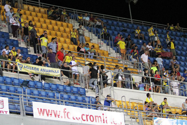 La afición se marchó en masa con el 0-2 en contra (Foto: Trekant Media)