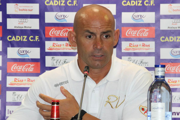 Paco Jémez en rueda de prensa tras el partido ante el Cádiz (Foto: Trekant Media)