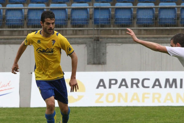 Aitor ante el Albacete (Foto: Trekant Media)