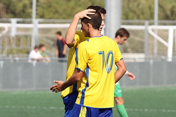 Primer partido de la primera eliminatoria para el Balón Juvenil / Trekant Media