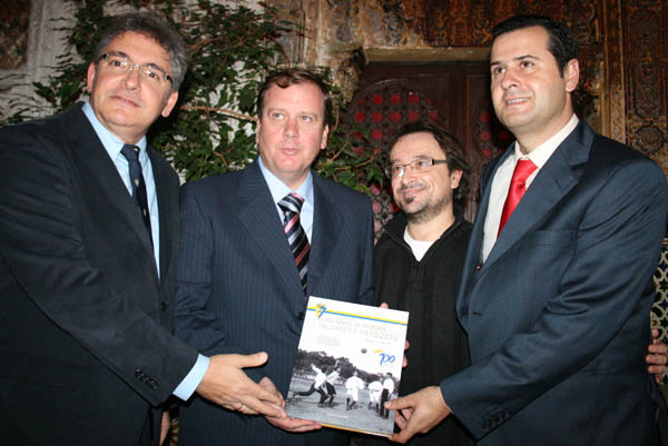 Juan Sevilla, Juan Lebrero, Manuel Granado y Paco Rodríguez forman la Comisión de Historia del Cádiz CF (Foto: Trekant Media)