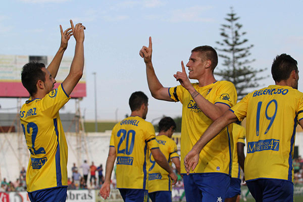 Jugadores del Cádiz celebrando un gol / Trekant Media