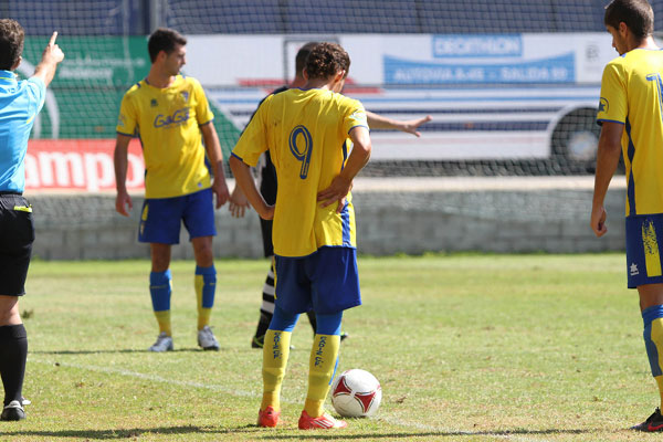 El Cádiz B no consiguió ganar al Conil CF (Foto: Trekant Media - Archivo)