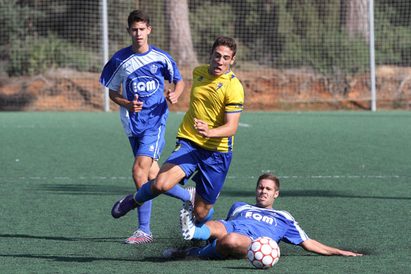 El Balón de Cádiz Juvenil B contra el CD La Salle de Puerto Real (Foto: Trekant Media)