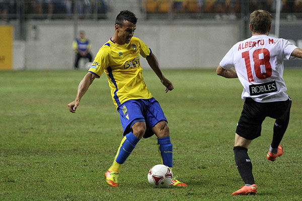 Viyuela ante el Sevilla Atlético (Foto: Trekant Media)