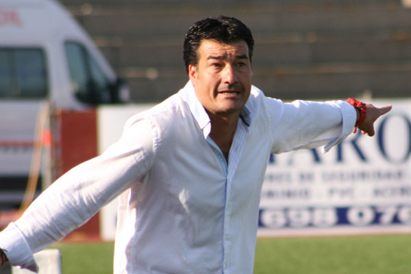 Escobar en el partido en La Línea ante el Cádiz la campaña pasada (Foto: Trekant Media)