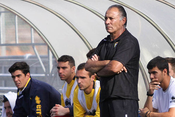 Paco Baena, entrenador del Balón de Cádiz CF / Trekant Media