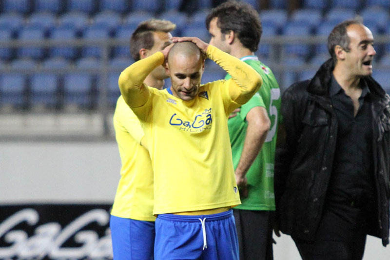 Jugadores del Cádiz lamentándose / Trekant Media