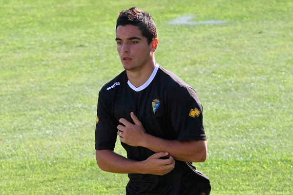 Tomás entrenando con el Cádiz CF / Trekant Media