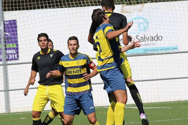 El Conil - Cádiz B de la primera vuelta / foto: Manuel Jaén Reina