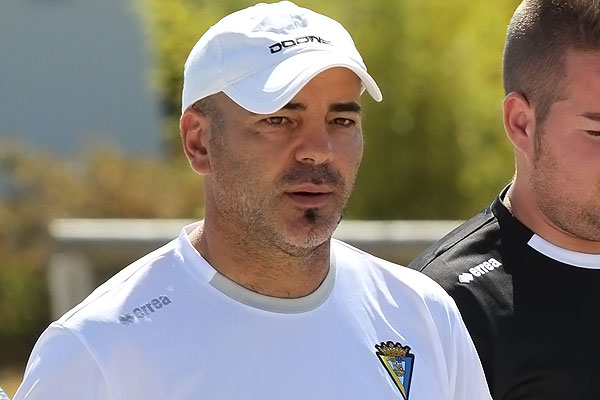 Pepe Bermúdez, entrenador del Cádiz B / Trekant Media