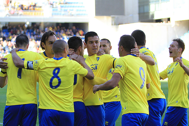 El Cádiz vence al Córdoba B / Trekant Media