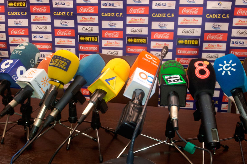 Jugadores y técnico solamente hablarán en rueda de prensa / Trekant Media