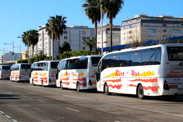 Tres autobuses subvencionados para Hospitalet / Trekant Media