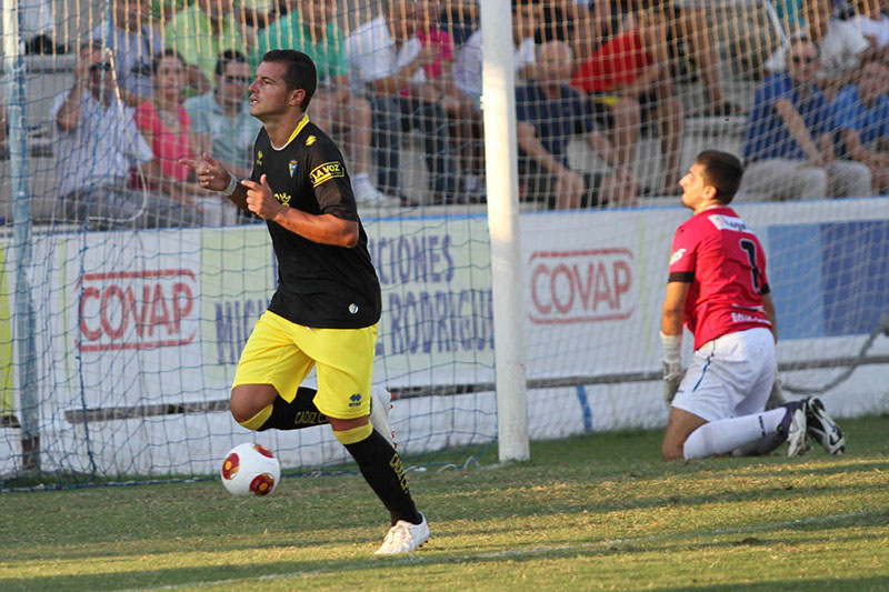 Airam celebra uno de los 28 goles del Cádiz / Trekant Media