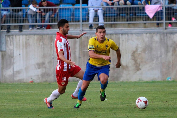 Cádiz - Almería B de la pasada temporada / Trekant Media