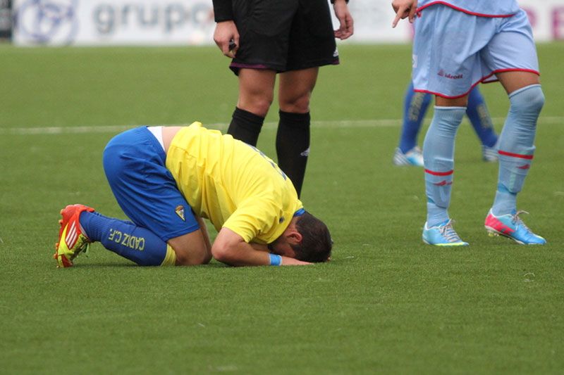 El Cádiz CF cayó de nuevo derrotado en Lucena / Trekant Media