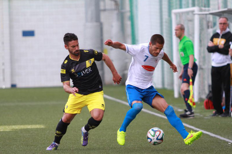 Empate del Cádiz en El Palo / Trekant Media