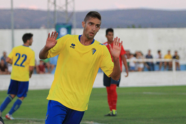 Pejino sigue en el Juvenil del Cádiz CF / Trekant Media