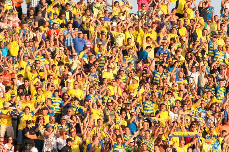 El Cádiz CF supera los 9.000 abonados / Trekant Media