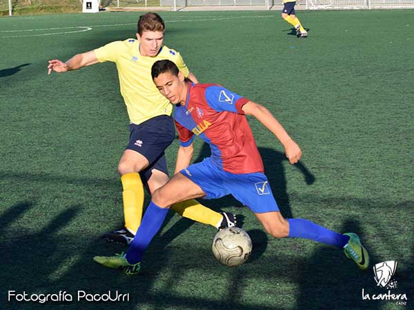 El Cádiz CF Juvenil ante el Peña Barcelonista de Melilla / Paco Urri - lacanteracadiz.com