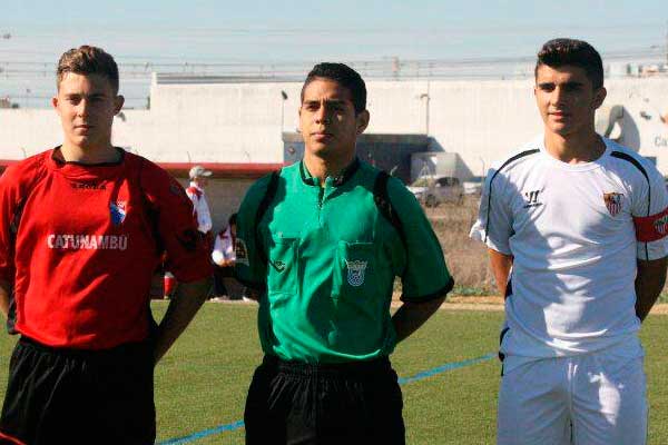 Javier Francisco Cabrera de la Hoz, árbitro que denuncia insultos y amenazas de aficionados del Balón de Cádiz Cadete A / el-sevillista.com