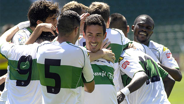 Los jugadores del Elche Ilicitano CF celebran un gol la pasada temporada / elchecf.es