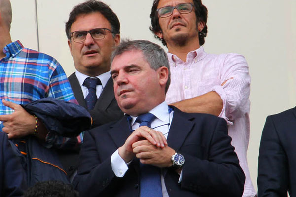 Manuel Vizcaíno, en el palco de autoridades del estadio Ramón de Carranza / Trekant Media