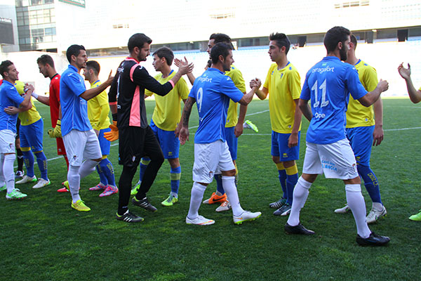 Cádiz CF B y San Fernando CD se saludan en el Ramón de Carranza / Trekant Media