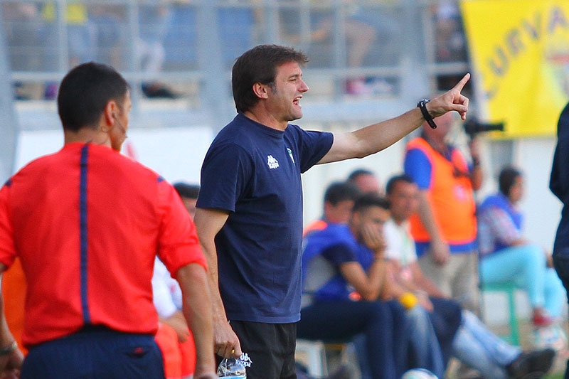 Julio Cobos, entrenador del CF Villanovense / Trekant Media