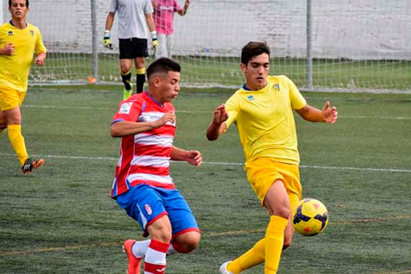 Cádiz CF Juvenil / foto: lacanteracadiz.com