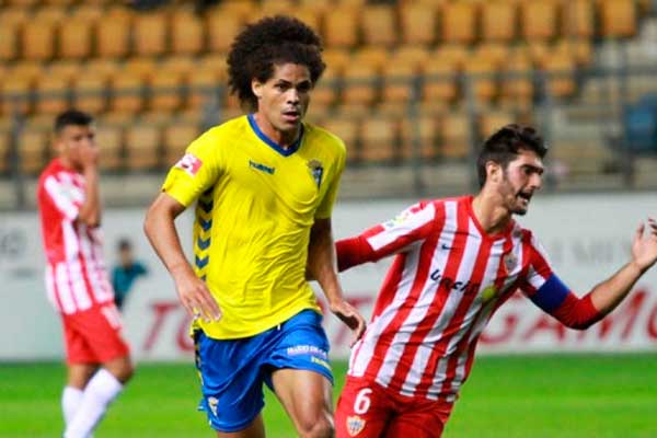 El Almería B - Cádiz, el domingo 17 / Trekant Media