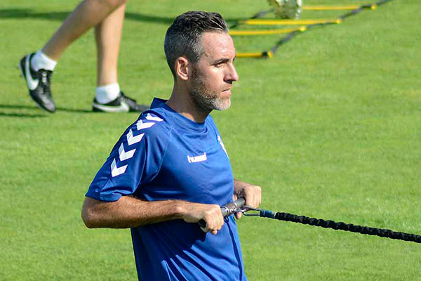 Abel Gómez, en un entrenamiento con el Cádiz CF / Marcos Pñero