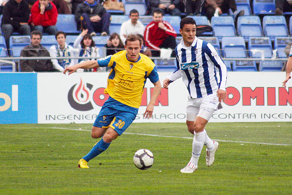 Recre - Cádiz en la 2009-2010 / Trekant Media