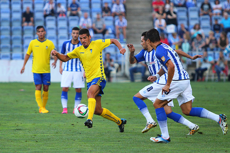 Empate a cero entre Recre y Cádiz / Trekant Media