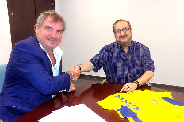 Manuel Vizcaíno y el Dr. Rodríguez Moragues / cadizcf.com