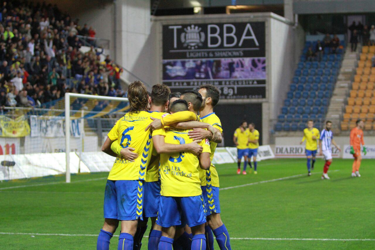 El Cádiz venció al Recre / Trekant Media