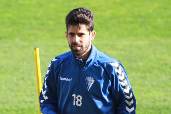 Juan Calahorro, entrenando con el Cádiz CF / Trekant Media