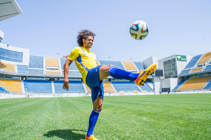 Aridane en su presentación como jugador del Cádiz CF / Trekant Media