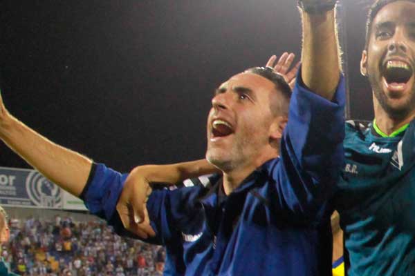 Abel Gómez celebrando el ascenso / Trekant Media