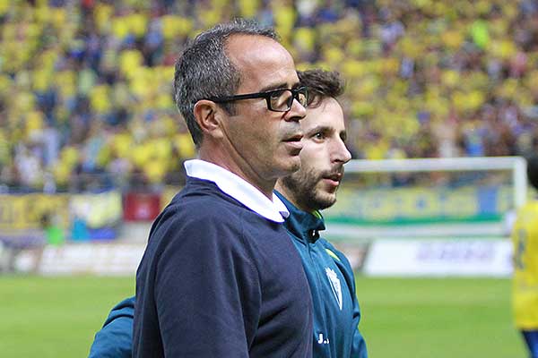 Álvaro Cervera, entrenador del Cádiz CF / Trekant Media