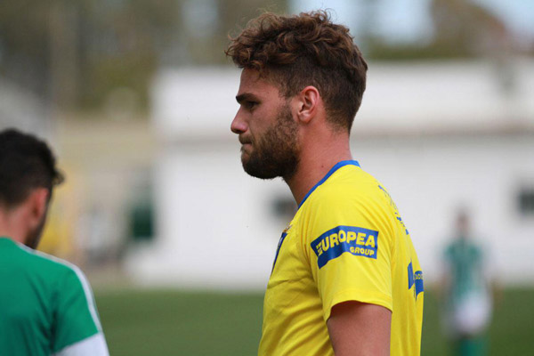 Lolo Plá durante el partido ante el Betis B. / Trekant Media