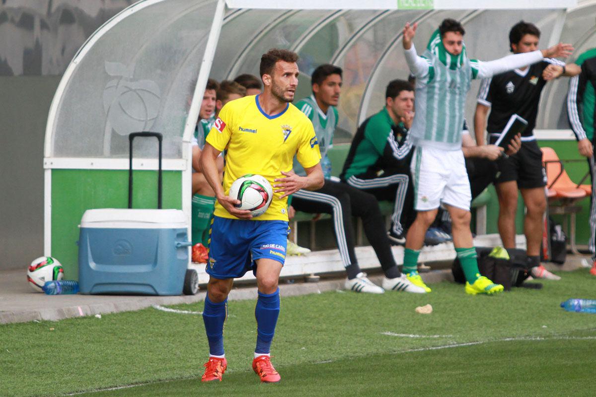 Servando, ante el Betis B. / Trekant Media