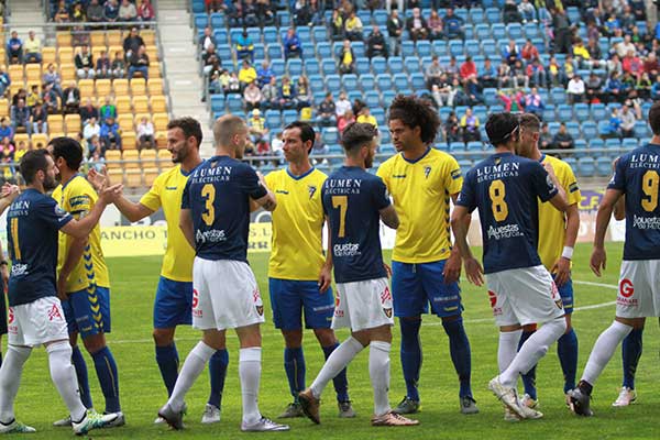 El Cádiz CF ante el UCAM Murcia CF en el estadio Ramón de Carranza / Trekant Media