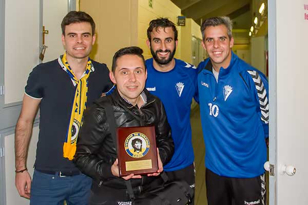 Entrega de la primera edición del Premio Sección Tintos a Jesús Manuel López