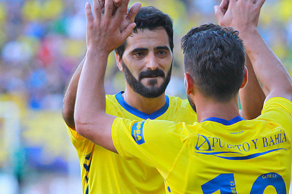 Dani Güiza celebra un gol con sus compañeros del Cádiz CF / Trekant Media