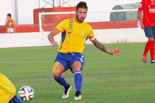 José Mari, en un amistoso con el Cádiz CF esta pretemporada / Trekant Media