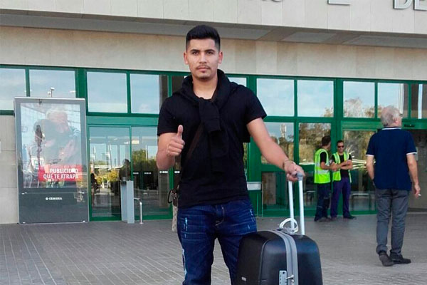 Luis Pavez, en el aeropuerto de Jerez / cadizcf.com