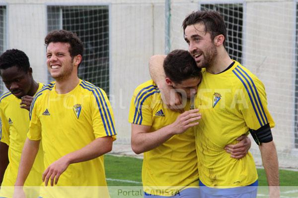 El Cádiz CF B celebra un gol / Trekant Media