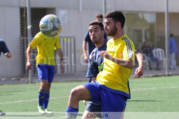 Balón de Cádiz CF / Trekant Media